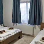 Apartment Mueezzin Eger